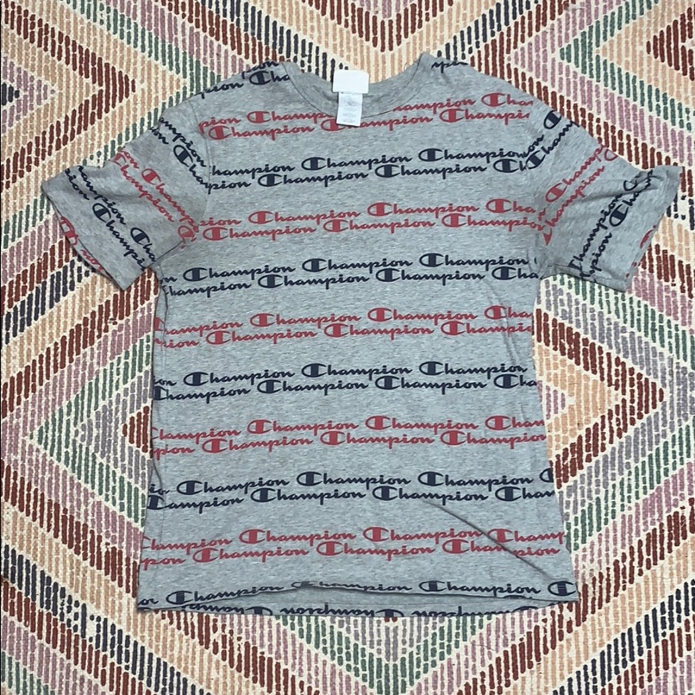 CHAMPION TSHIRT
